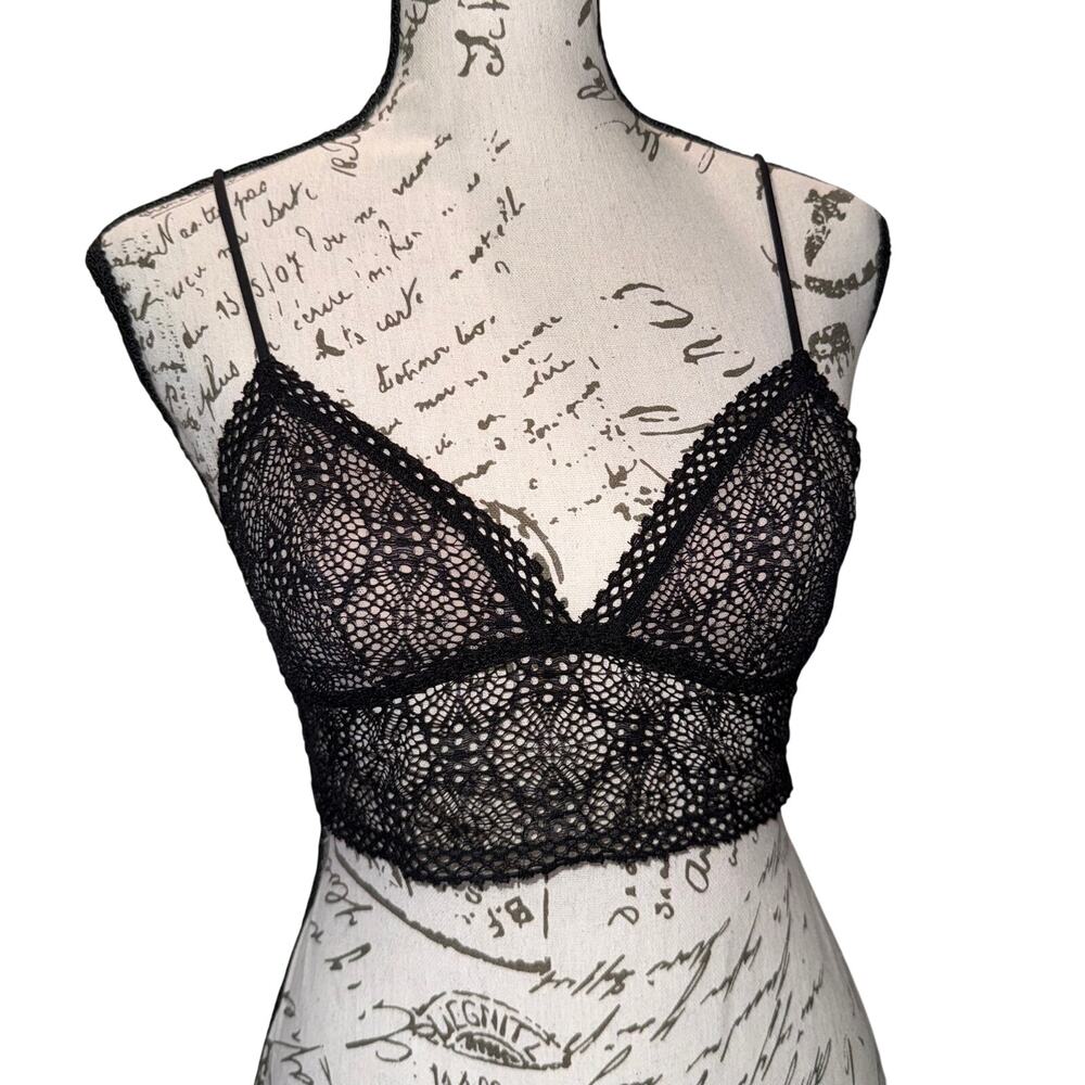Victoria’s Secret 2016 Black Lace Bralette XS Whimsigoth Dark Coquette Stretch